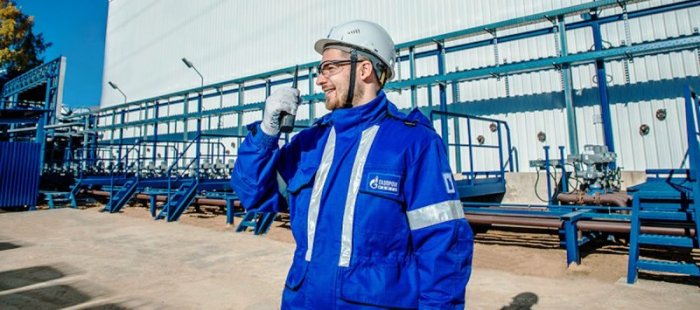 «Газпром нефть» построила первый в России прямоугольный резервуарный парк